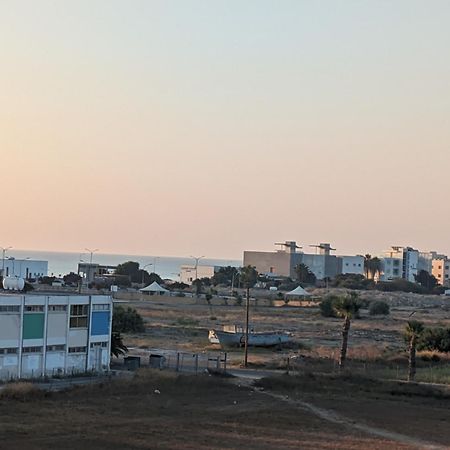 Beautiful Apartment Near Beach In Larnaca Scala Exterior photo